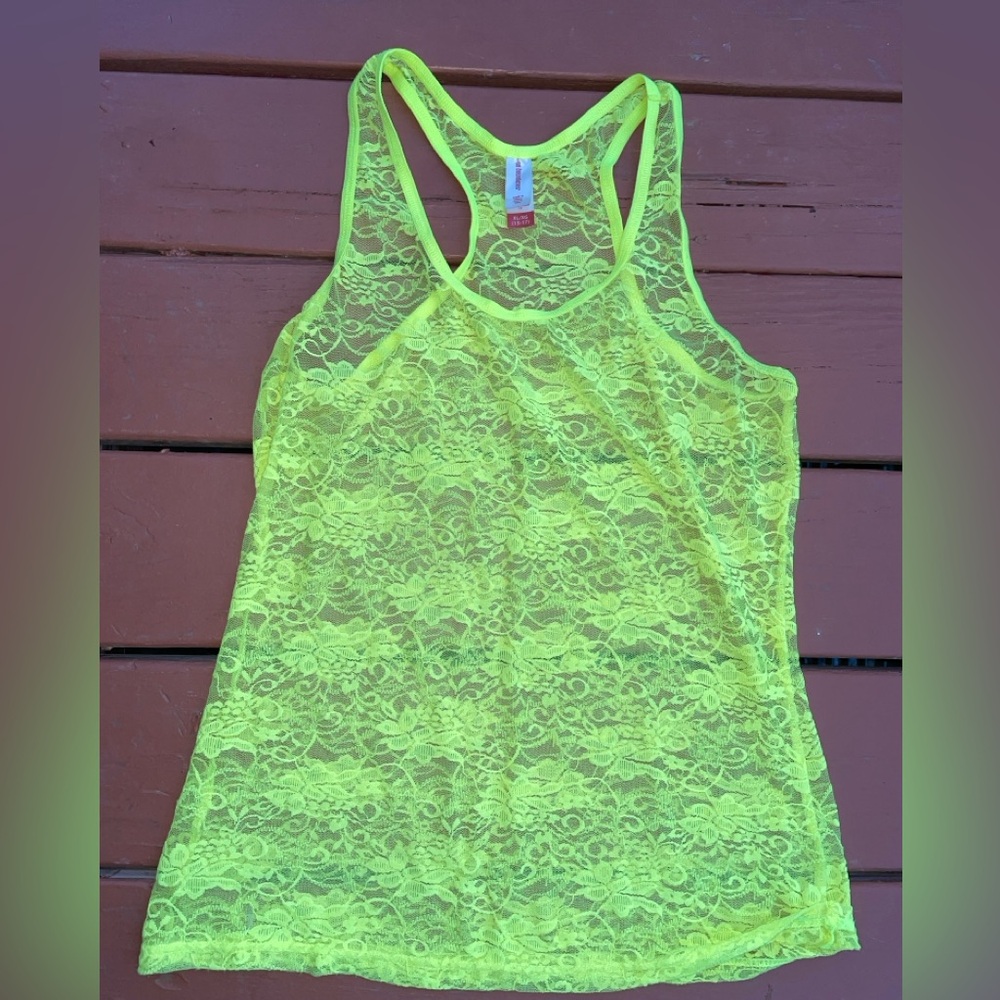 Circo Yellow Green Sleeveless Tank Top